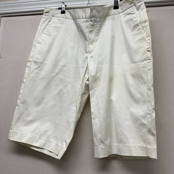 Mossimo Pants - Women's Mossimo White Bermuda Shorts Size 14